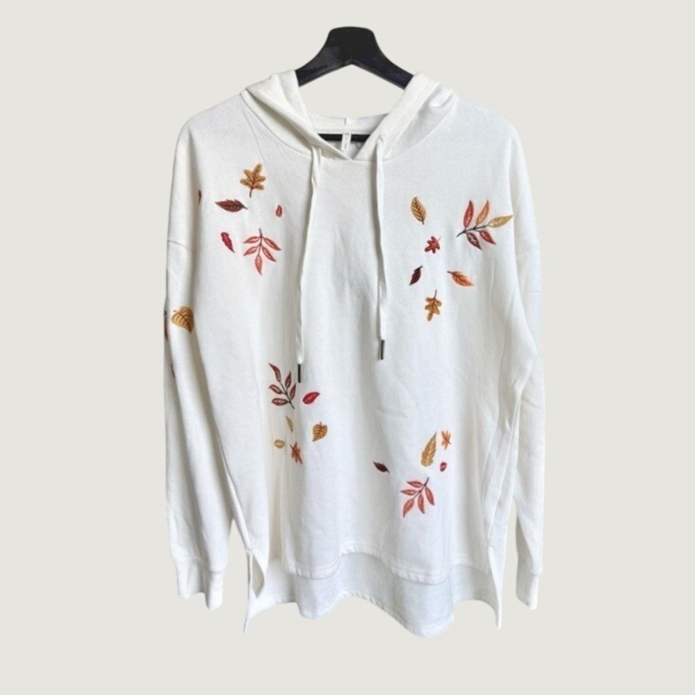 Cato Womens White Embroidered Fall Leaves Hoodie Sweatshirt Size M NWT